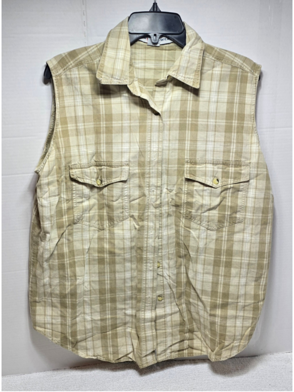 Men's Kikomo Plaid Sleeveless Vest, Size L, Beige and White